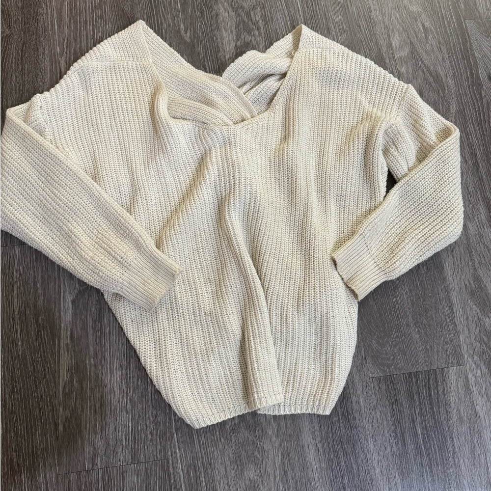 Knot-Back Sweater - Picture 2 of 5